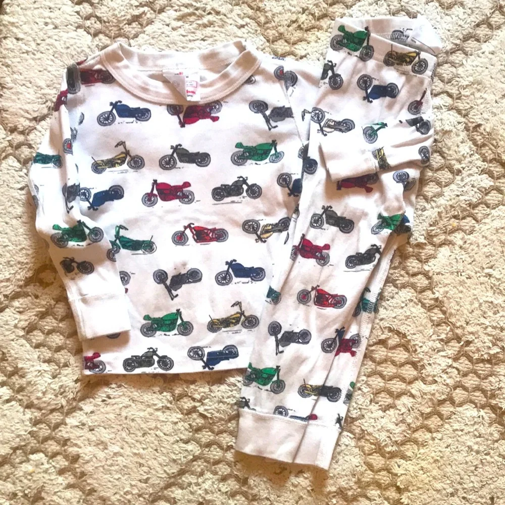 Hanna‎ Andersson motorcycle jammies 80